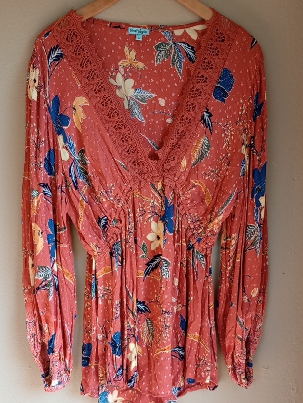 Nostalgia Floral V Neck Boho Crochet Balloon Sleeve Long Line Top Size L